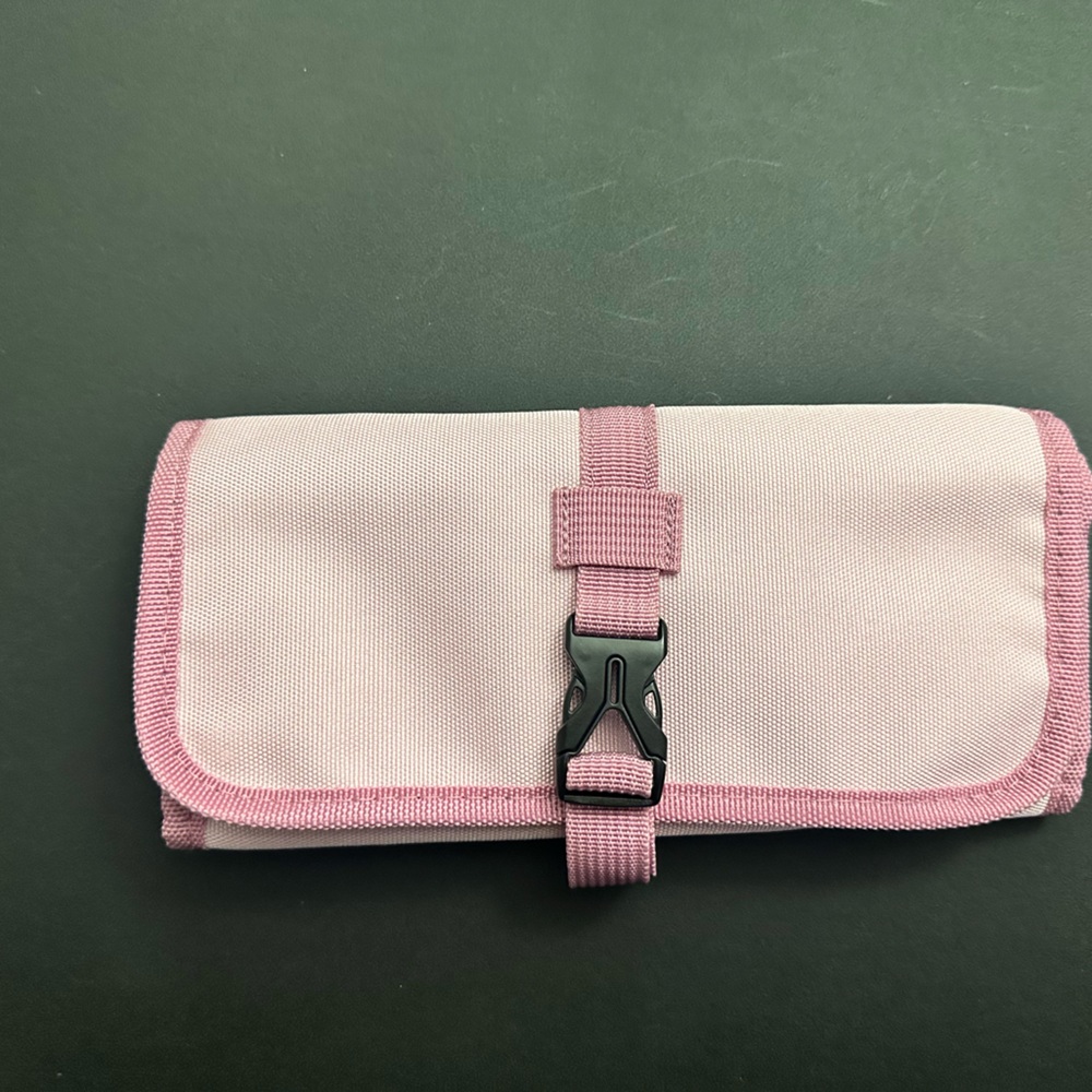 Makeup, Accessories Organizer-Pink Onn Tri-Fold